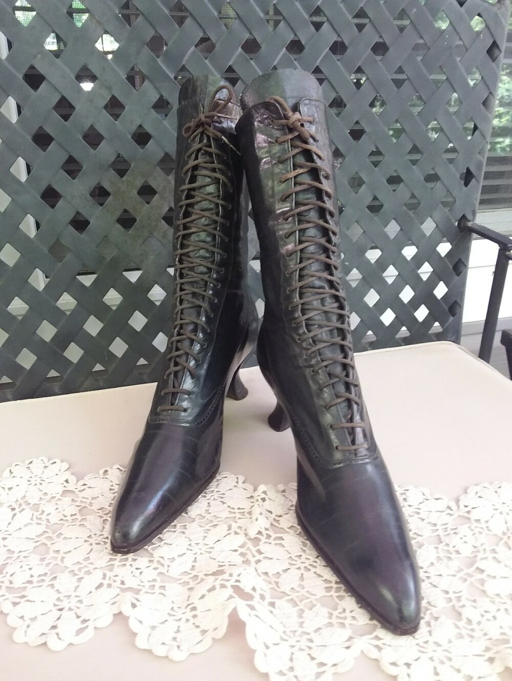 Women’s Lace-Up Vintage Victorian Boots
